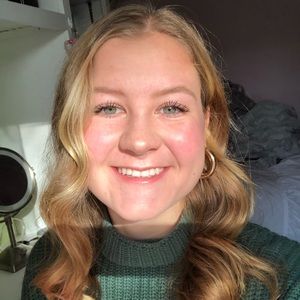 Meet your Posher, Lillian